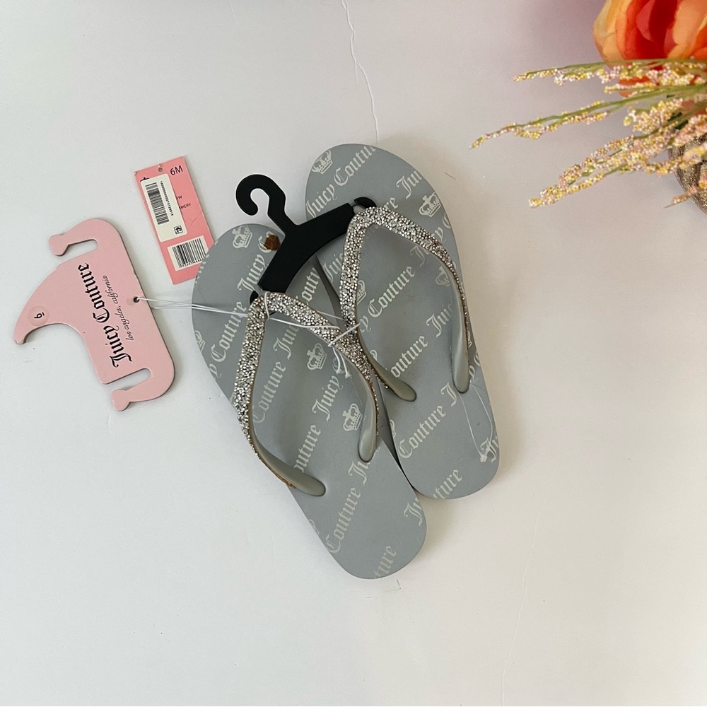 Juicy Couture Grey / Sliver Sparkling Straps Flip Flops - Size 6 - Reemoly